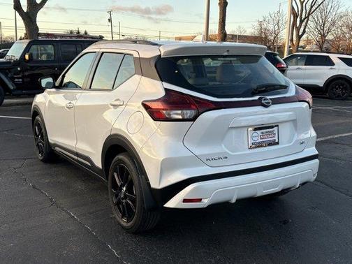2024 Nissan Kicks SR