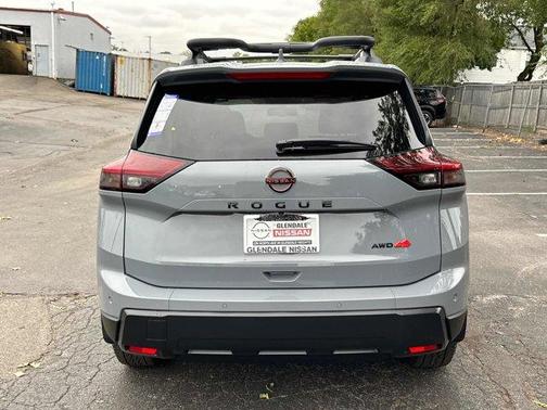 2025 Nissan Rogue Rock Creek
