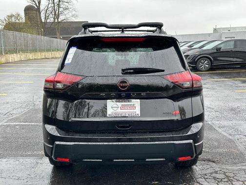 2025 Nissan Rogue Rock Creek