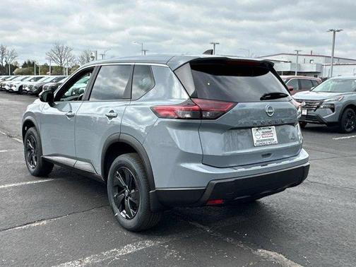 Boulder Gray Metallic 2026 Nissan Rogue SV