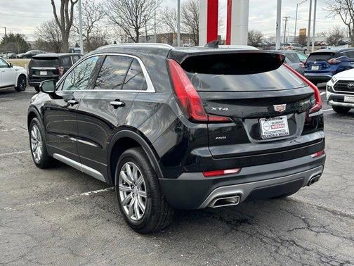 2023 Cadillac XT4 Premium Luxury
