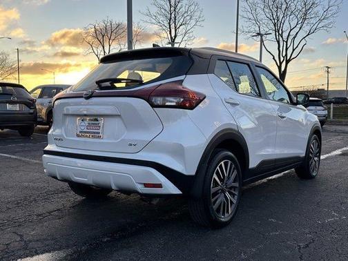 2024 Nissan Kicks SV