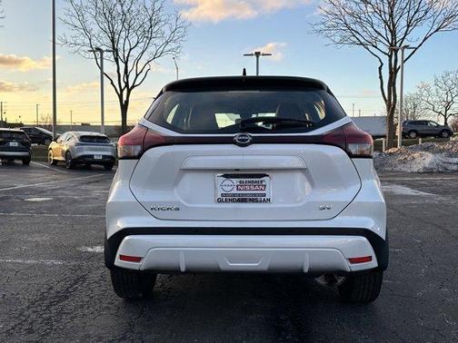 2024 Nissan Kicks SV