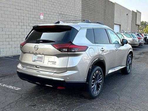 2025 Nissan Rogue Platinum