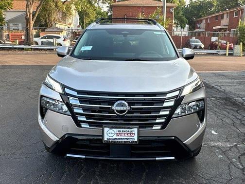 2025 Nissan Rogue Platinum