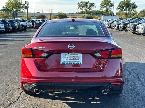 2025 Nissan Altima SR