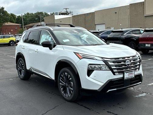2025 Nissan Rogue Platinum