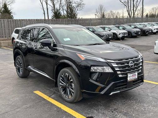 2025 Nissan Rogue Platinum