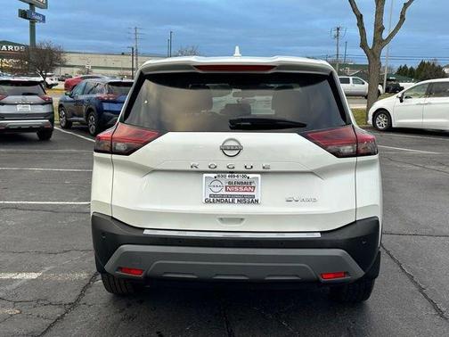 White 2023 Nissan Rogue SV