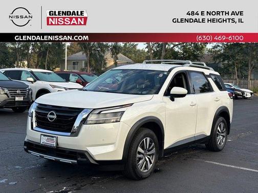 2024 Nissan Pathfinder SL