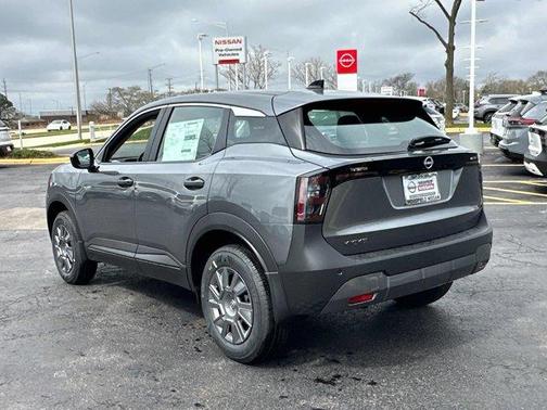 Gun Metallic 2026 Nissan Kicks S