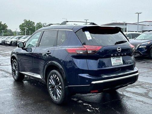 2025 Nissan Rogue Platinum