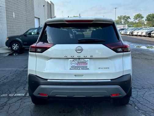 2022 Nissan Rogue SV