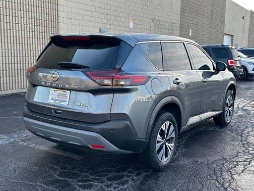 2021 Nissan Rogue SV