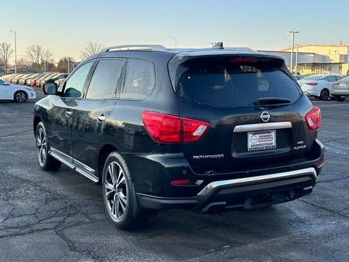 2019 Nissan Pathfinder Platinum