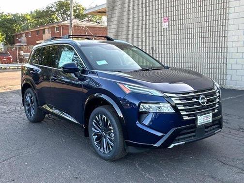2025 Nissan Rogue Platinum