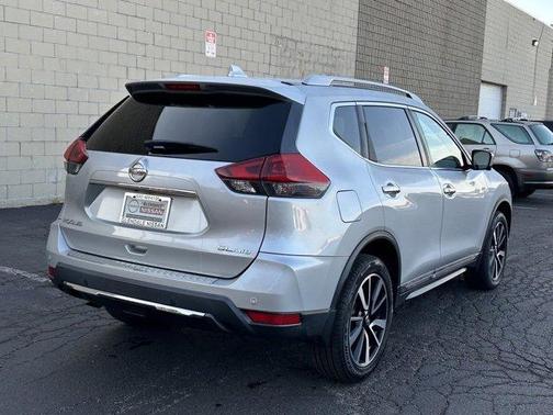 2020 Nissan Rogue SL