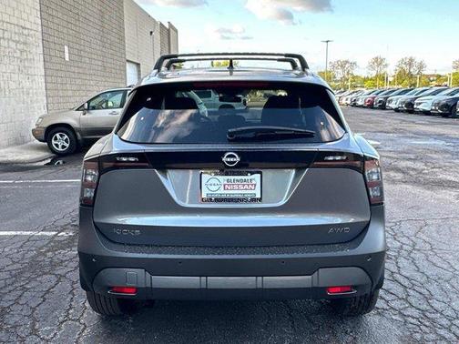 Gun Metallic 2026 Nissan Kicks SV