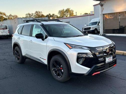 2025 Nissan Rogue Rock Creek