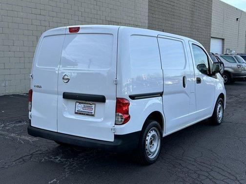 2021 Nissan NV200 S