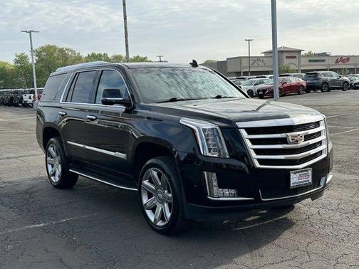 2018 Cadillac Escalade Luxury