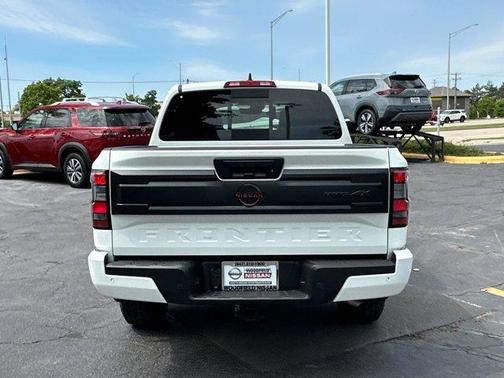 2025 Nissan Frontier PRO-4X