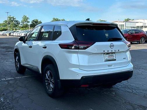 2025 Nissan Rogue S