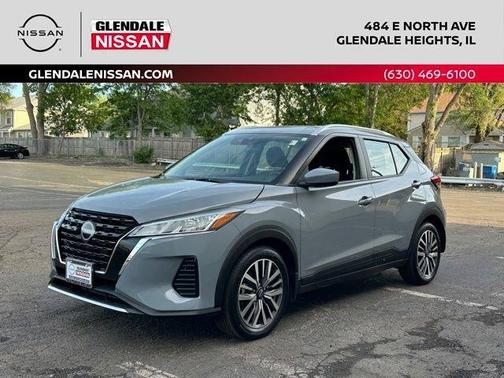 Boulder Gray Metallic 2024 Nissan Kicks SV