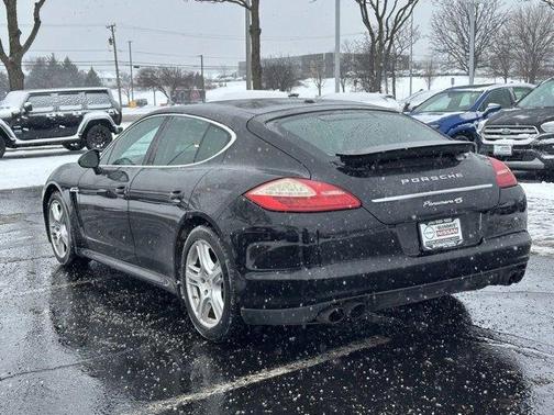 2010 Porsche Panamera 4S