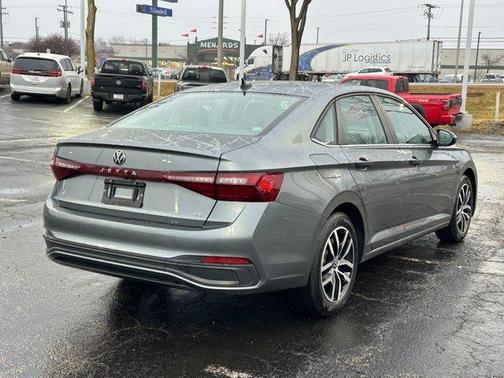 2025 Volkswagen Jetta 1.5T SE