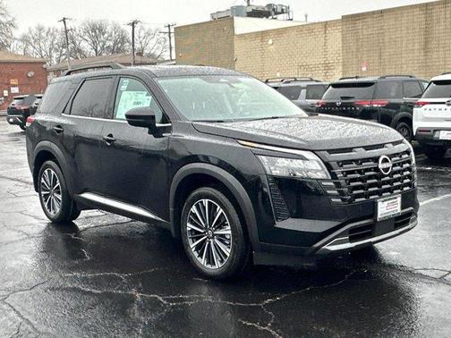 Black 2026 Nissan Pathfinder Platinum
