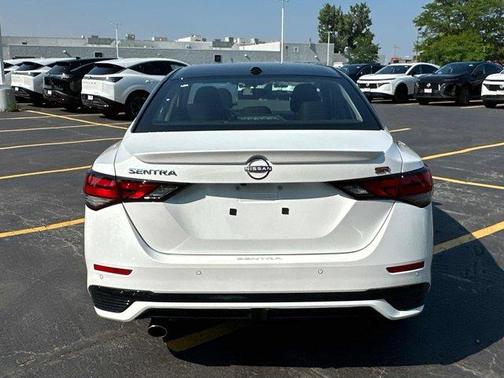 2025 Nissan Sentra SR