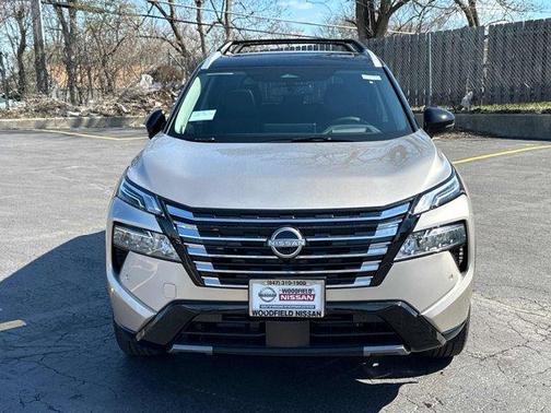 2025 Nissan Rogue Platinum