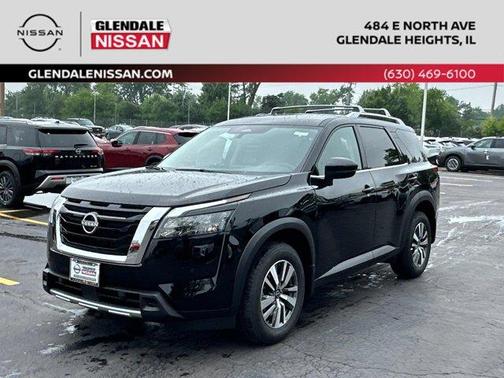 2025 Nissan Pathfinder SL
