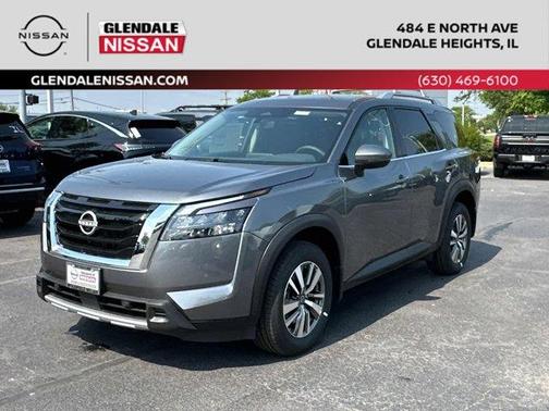 2025 Nissan Pathfinder SL