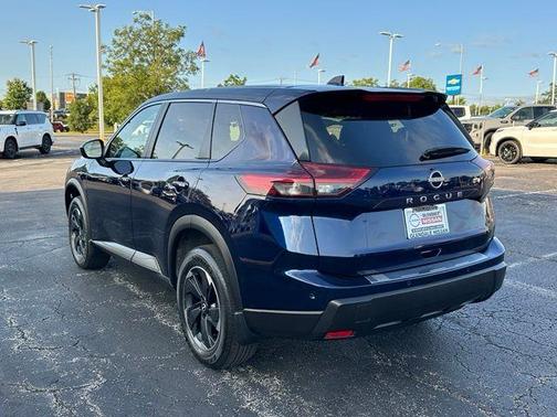 Deep Ocean Blue 2025 Nissan Rogue SV