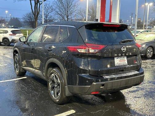 2025 Nissan Rogue SV