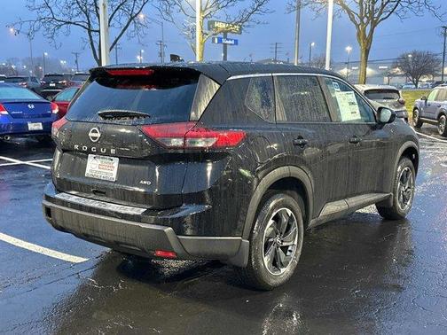 2025 Nissan Rogue SV