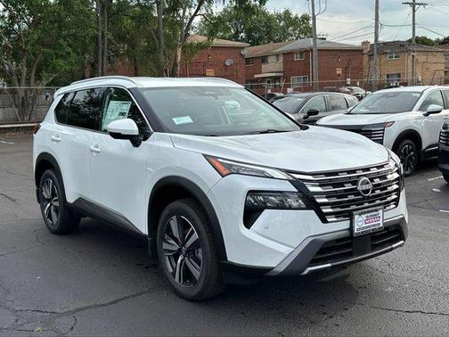 2025 Nissan Rogue SL