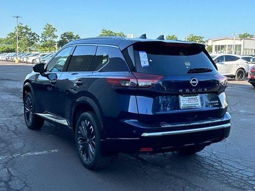 2025 Nissan Rogue Platinum