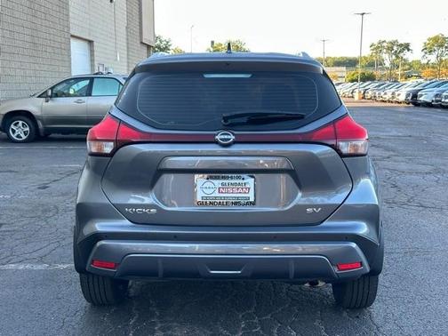 2023 Nissan Kicks SV