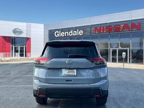 Boulder Gray Pearl 2026 Nissan Rogue SV