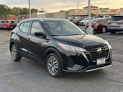 2023 Nissan Kicks SV