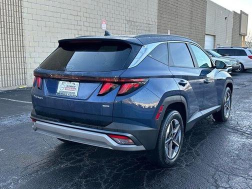 2025 Hyundai TUCSON SEL