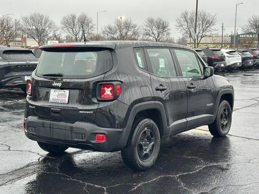 Black Clearcoat 2022 Jeep Renegade Sport
