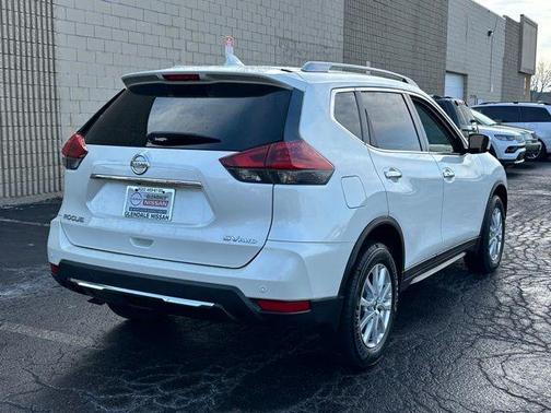 2020 Nissan Rogue SV