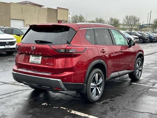 2025 Nissan Rogue SL