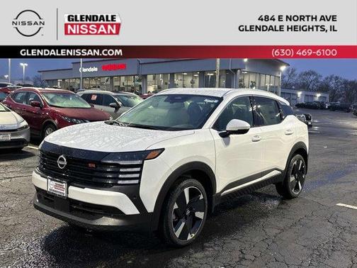2025 Nissan Kicks SR