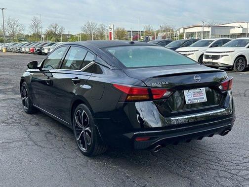 2023 Nissan Altima 2.5 SR