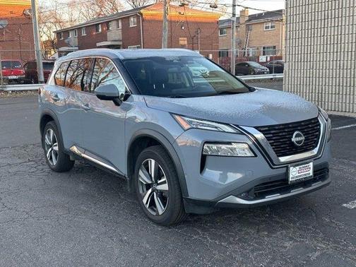 2022 Nissan Rogue SL